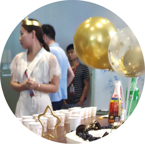 艾盟科技7月生日會(huì)甜蜜開趴